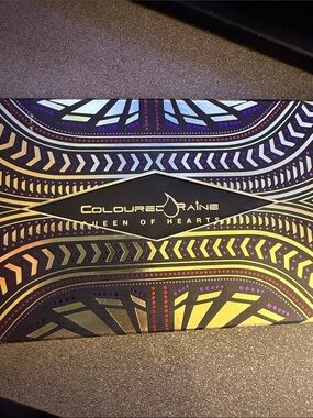 Coloured Raine Queen of Hearts Eyeshadow Palette